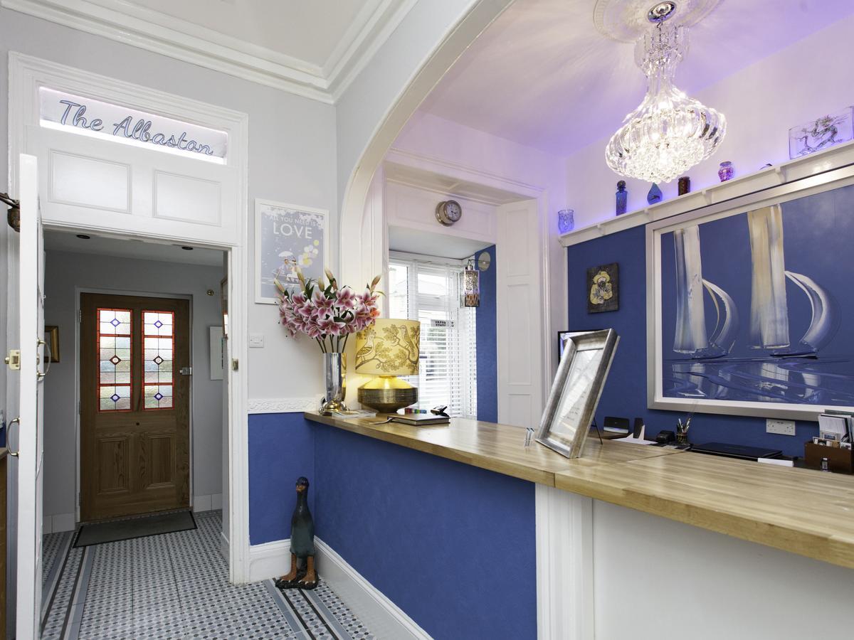 Bed and Breakfast The Albaston Torquay Exterior foto